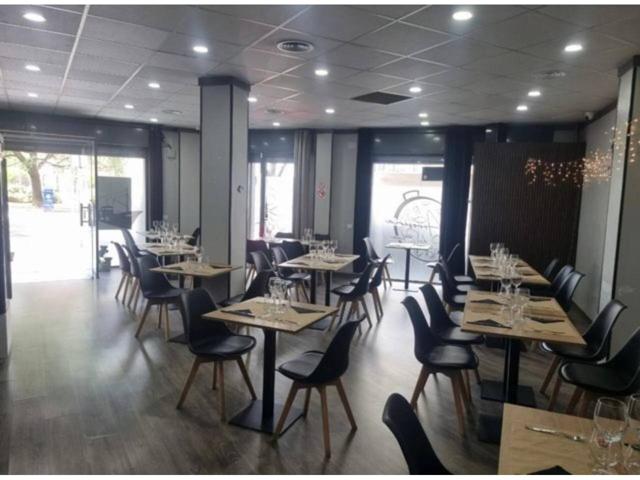 Restaurante - local en Venta Sant Cugat del Vallès junto Monasterio photo 0