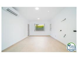 Piso En venta en Roses photo 0