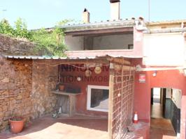 Casa En venta en La Bisbal D'Empordà photo 0