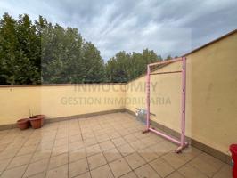 Piso En venta en La Bisbal D'Empordà photo 0