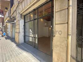Estudi-Loft en calle emblemática de Barcelona photo 0
