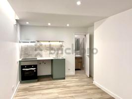 Local en Carrer de Sors - Barcelona photo 0