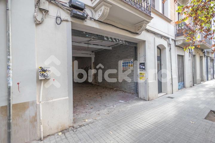 Local en Carrer de Xifré - Barcelona photo 0