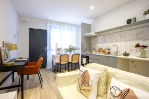 Local en Carrer d&#x27;en Grassot - Barcelona photo 0