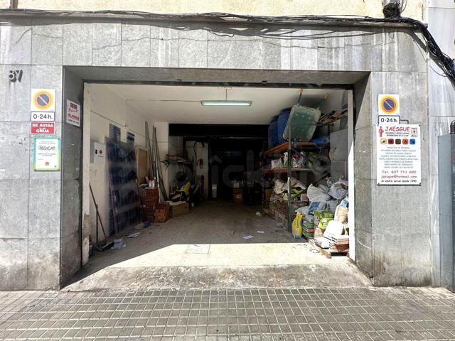 Local en Carrer de Joan de Peguera - Barcelona photo 0
