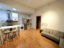 Local en C. de Faus - L&#x27;Hospitalet de Llobregat photo 0