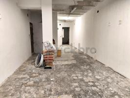 Local en C de l’Albareda - L&#x27;Hospitalet de Llobregat photo 0