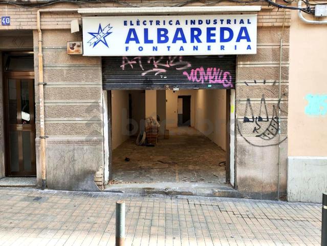 Local en C de l’Albareda - L&#x27;Hospitalet de Llobregat photo 0