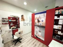 Local en Carrer de Milton - Barcelona photo 0