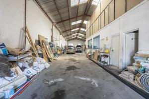 Nave en Pico Almanzor - Humanes de Madrid photo 0