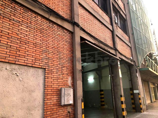 Nave en Carrer de Tucuman - Barcelona photo 0