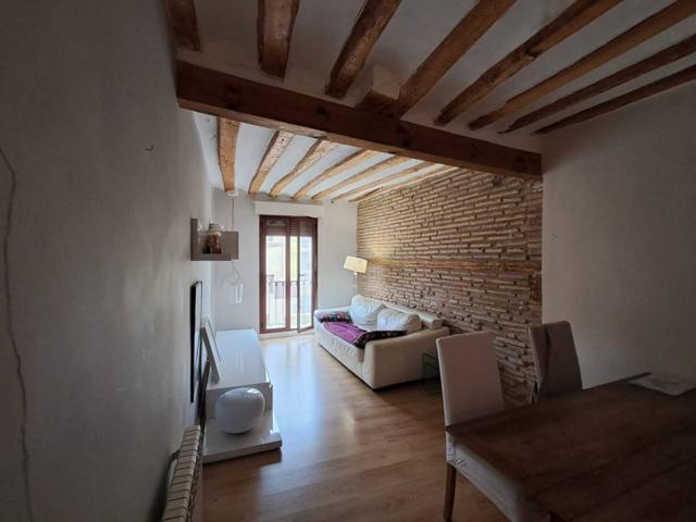 Apartamento en Bretón de los Herreros photo 0