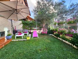 Chalet en venta en Entrena photo 0