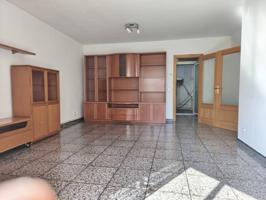 Encantador piso en primera planta con 3 dormitorios y balcón en Sant Feliu de Guíxols photo 0