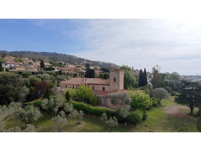 Descubre esta encantadora masía rural en Castell d'Aro, photo 0