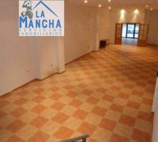 INMOBILIARIA LA MANCHA VENDE LOCAL COMERCIAL BARRIO LA INDUSTRIA photo 0