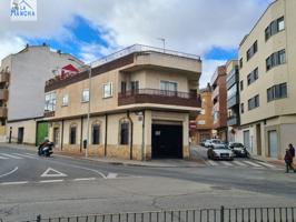 INMOBILIARIA LA MANCHA VENDE CASA EN ZONA CARREFOUR photo 0