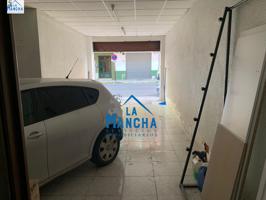 INMOBILIARIA LA MANCHA VENDE LOCAL ZONA FERIA-SAN PABLO photo 0