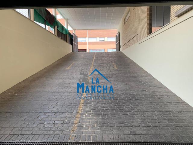 INMOBILIARIA LA MANCHA VENDE PLAZAS DE GARAJE CON TRASTERO ZONA IMAGINALIA photo 0