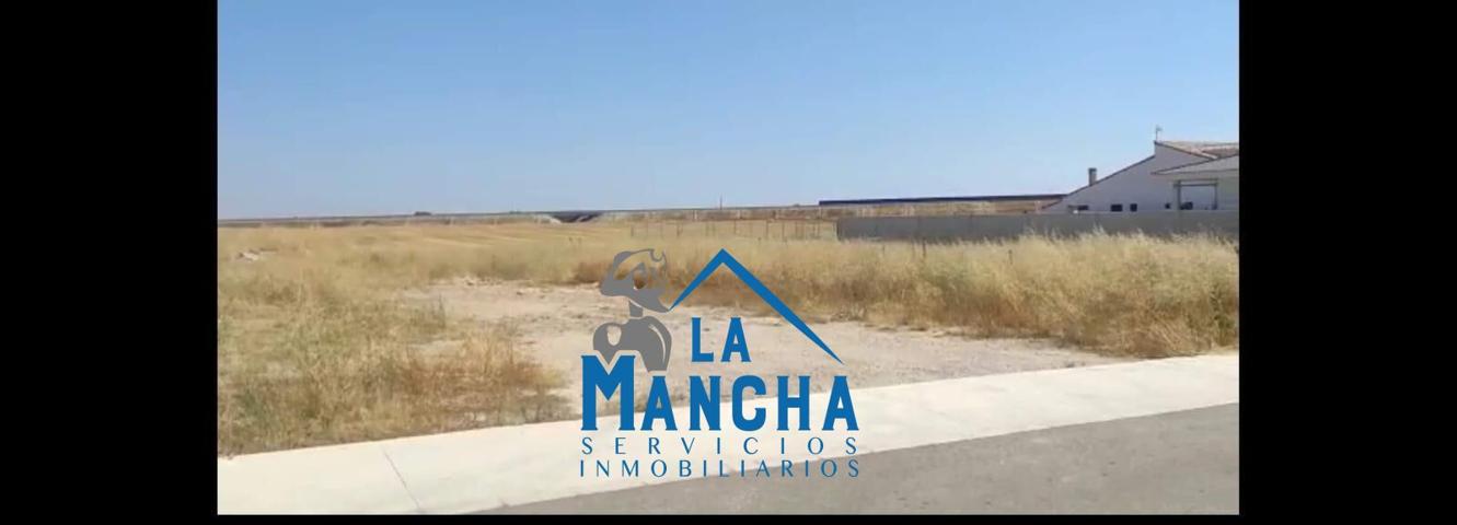 INMOBILIARIA LA MANCHA VENDE TERRENO URBANO EN LOS PRADOS photo 0