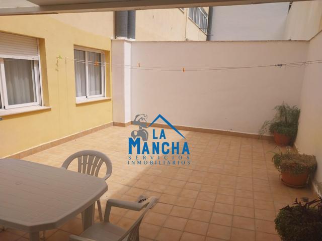INMOBILIARIA LA MANCHA VENDE BAJO EN PARQUE SUR photo 0