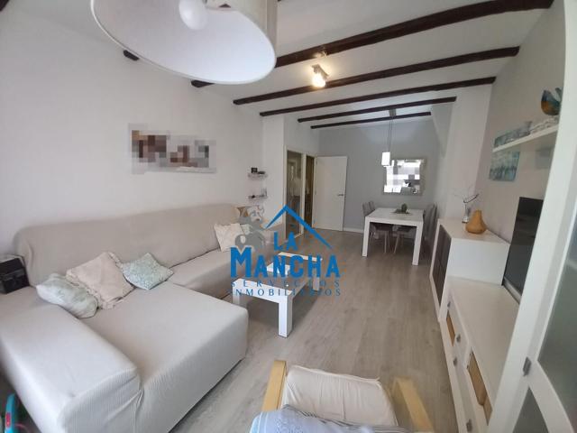 REF: Y086. INMOBILIARIA LA MANCHA VENDE FANTÁSTICO PISO BAJO- DÚPLEX DE VPO CON PATIO Y GARAJE. photo 0