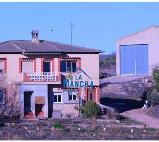 REF: Y094. INMOBILIARIA LA MANCHA VENDE ESPECTÁCULAR COMPLEJO DE 2 HECTAREAS EN HOYA GONZALO photo 0