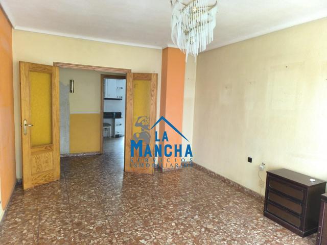 INMOBILIARIA LA MANCHA VENDE PISO EN ZONA FERIA-PLAZA DE TOROS DE ALBACETE photo 0