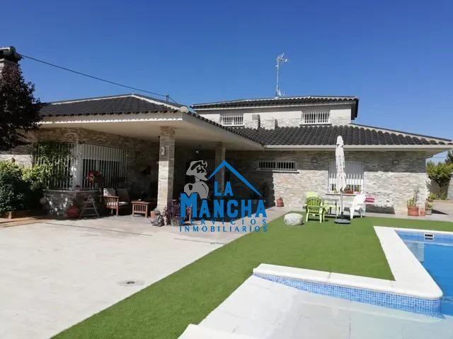 PARCELA DE LUJO EN URBANIZACION LOS PRADOS DE ALBACETE. photo 0
