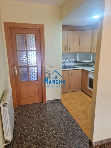 INMOBILIARIA LA MANCHA VENDE PISO EN ZONA PEDRO LAMATA photo 0
