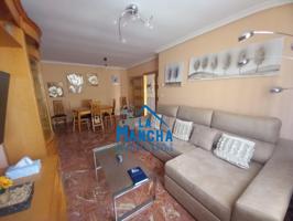 INMOBILIARIA LA MANCHA VENDE PRECIOSO CHALET ADOSADO EN LA GINETA. photo 0
