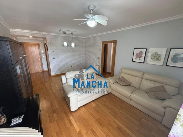 INMOBILIARIA LA MANCHA ALQUILA PISO CON GARAJE Y TRASTERO EN ZONA IMAGINALIA DE ALBACETE photo 0