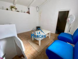 INMOBILIARIA LA MANCHA VENDE CASA EN PLENO CASCO ANTIGUO DE HELLÍN. photo 0