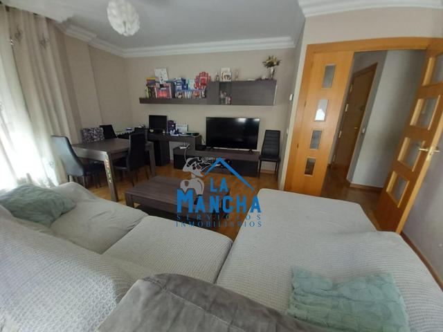 INMOBILIARIA LA MANCHA VENDE BONITO PISO DE 3 HABITACIONES EN EL BARRIO SAN PEDRO DE ALBACETE photo 0