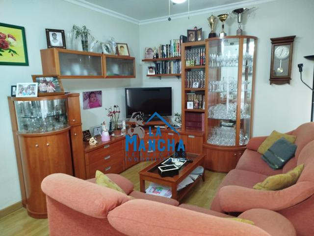 INMOBILIARIA LA MANCHA VENDE BAJO EN EL CENTRO DE ALBACETE. photo 0