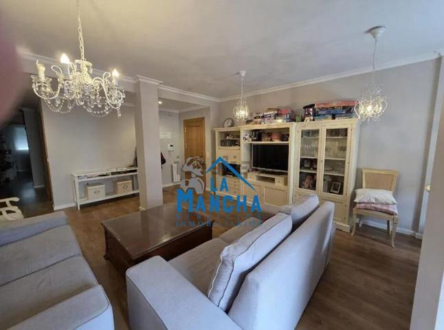 INMOBILIARIA LA MANCHA VENDE PISO EN BARRIO SAN PABLO DE ALBACETE photo 0