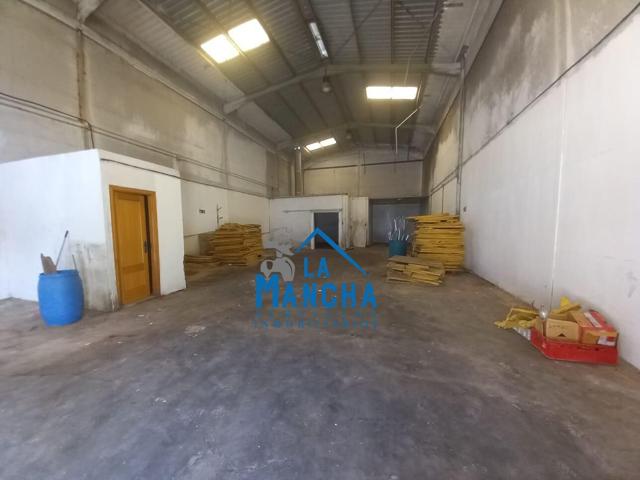 INMOBILIARIA LA MANCHA VENDE NAVE INDUSTRIAL EN EL POLIGONO ROMICA DE ALBACETE photo 0