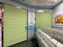 INMOBILIARIA LA MANCHA VENDE O ALQUILA LOCAL EN BARRIO DE SAN PABLO photo 0