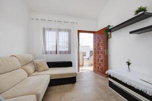 Bungalow en planta alta en los frutales Torrevieja photo 0