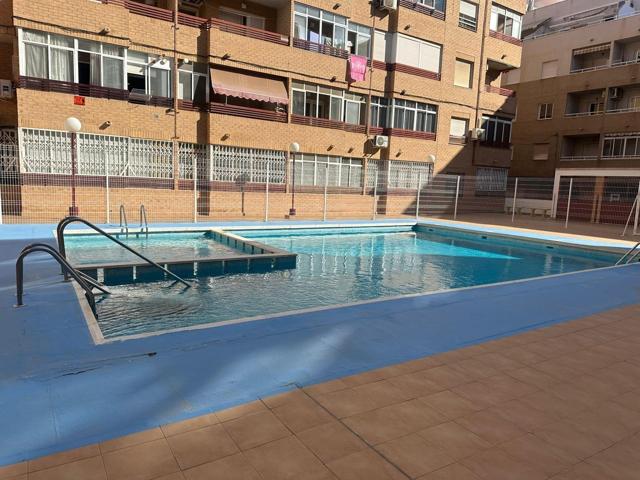 GRAN APARTAMENTO EN TORREVIEJA CON PISCINA COMUNITARIA, 1 HAB, 1 BAÑO photo 0