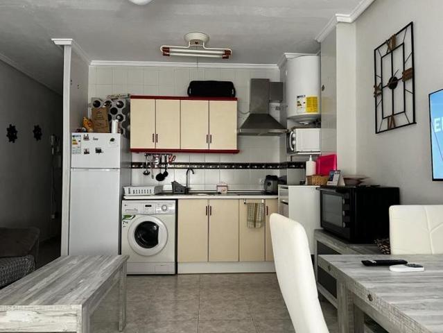 GRAN APARTAMENTO EN TORREVIEJA, 2 HAB, 1 BAÑO photo 0