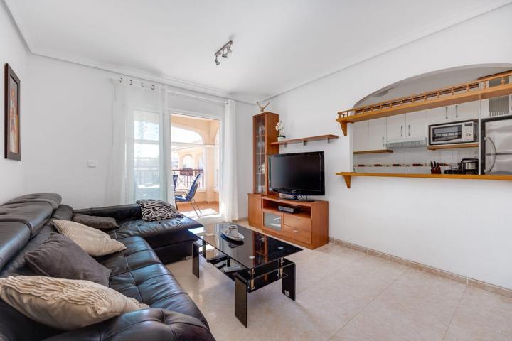 GRAN APARTAMENTO CON PISCINA COMUNTARIA EN ORIHUELA COSTA, 3 HAB, 2 BAÑOS photo 0