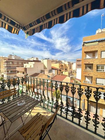 GRAN APARTAMENTO EN TORREVIEJA, 3 HAB, 2 BAÑOS photo 0