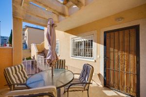 GRAN CHALET EN TORREVIEJA, 2 HAB, 1 BAÑO photo 0