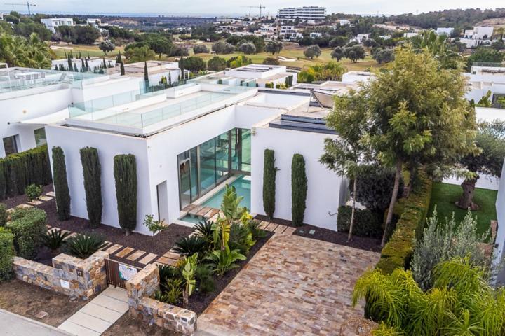 GRAN VILLA EN ORIHUELA COSTA, 4 HAB, 2 BAÑOS photo 0