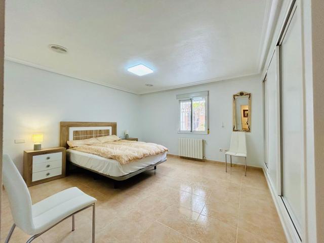 GRAN VILLA EN BENFERRI, 4 HAB, 2 BAÑOS photo 0