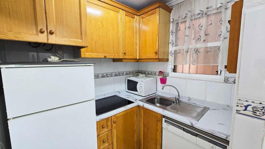 GRAN APARTAMENTO EN TORREVIEJA, 2 HAB, 1 BAÑO photo 0