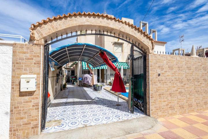 GRAN CHALET EN ORIHUELA, 4 HAB, 2 HAB photo 0