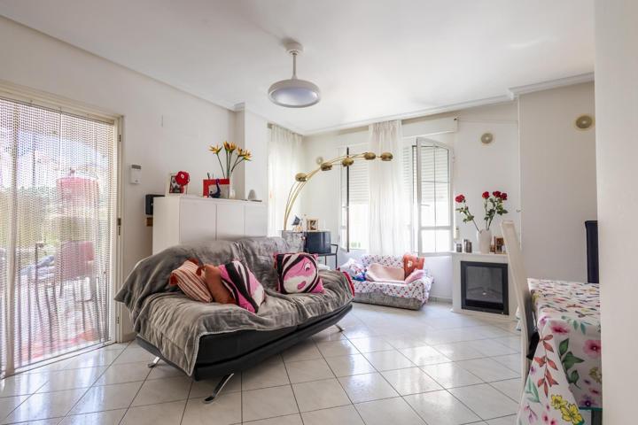 GRAN DÚPLEX EN ORIHUELA COSTA, 2 HAB, 2 BAÑOS photo 0