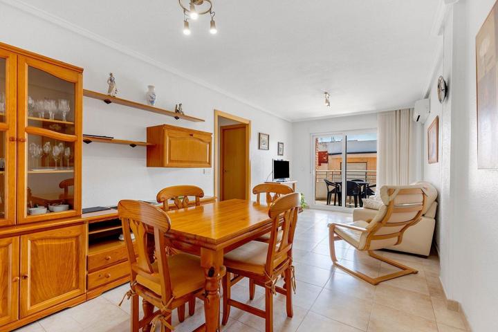 GRAN APARTAMENTO EN TORREVIEJA, 3 HAB, 2 BAÑOS photo 0